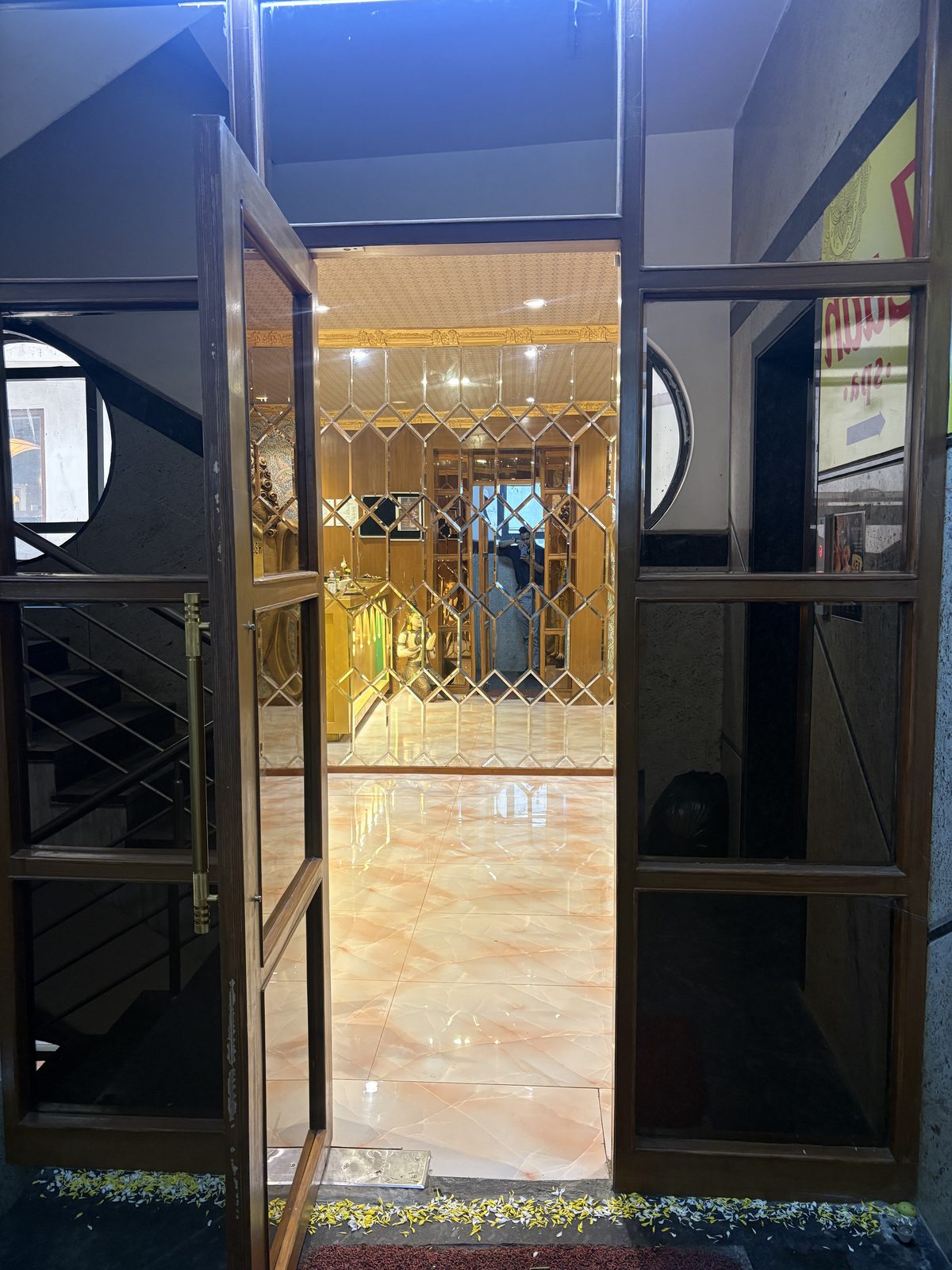 Open doorway into the spa lobby